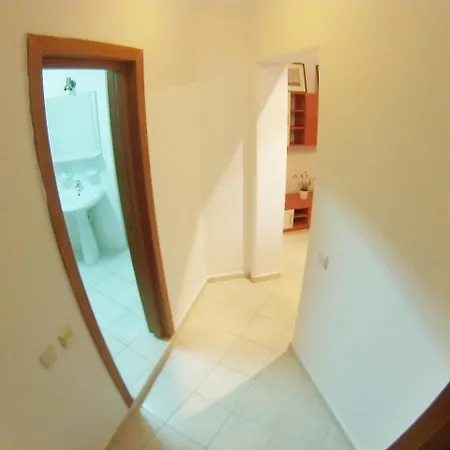 N.1 Flat Unirii Bukurešť