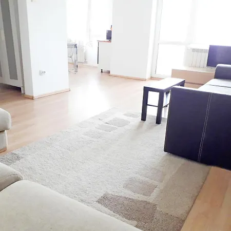N.1 Flat Unirii *